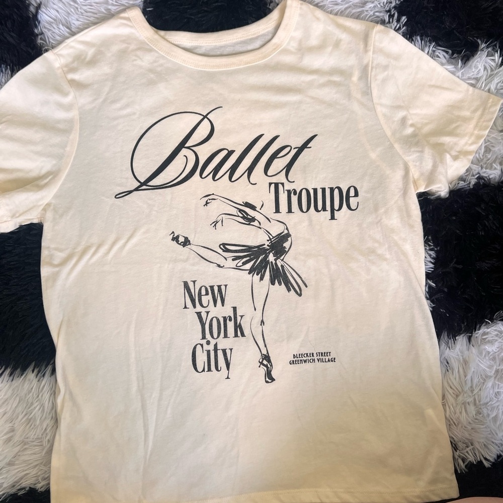 Zoe + Liv Cream Ballet Troupe Short Sleeve Tee